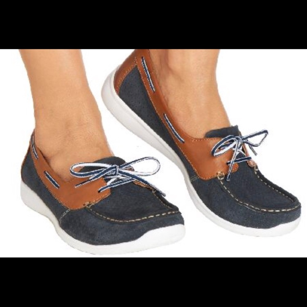 Clarks Boat Shoe- Navy NWB